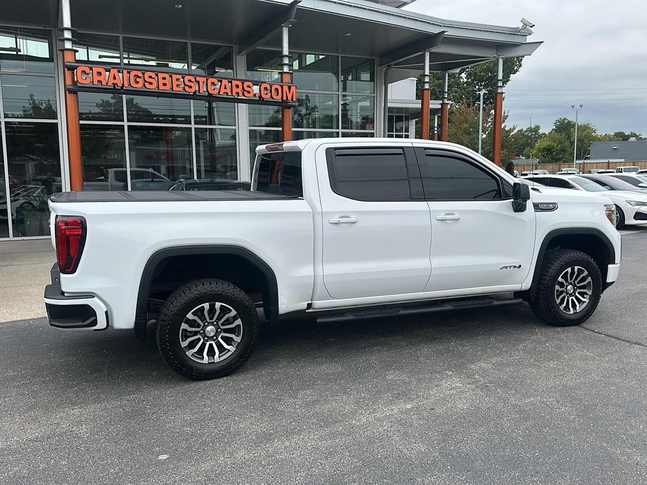 GMC Sierra 1500 AT4 Crew Cab Long Box 4WD 2020