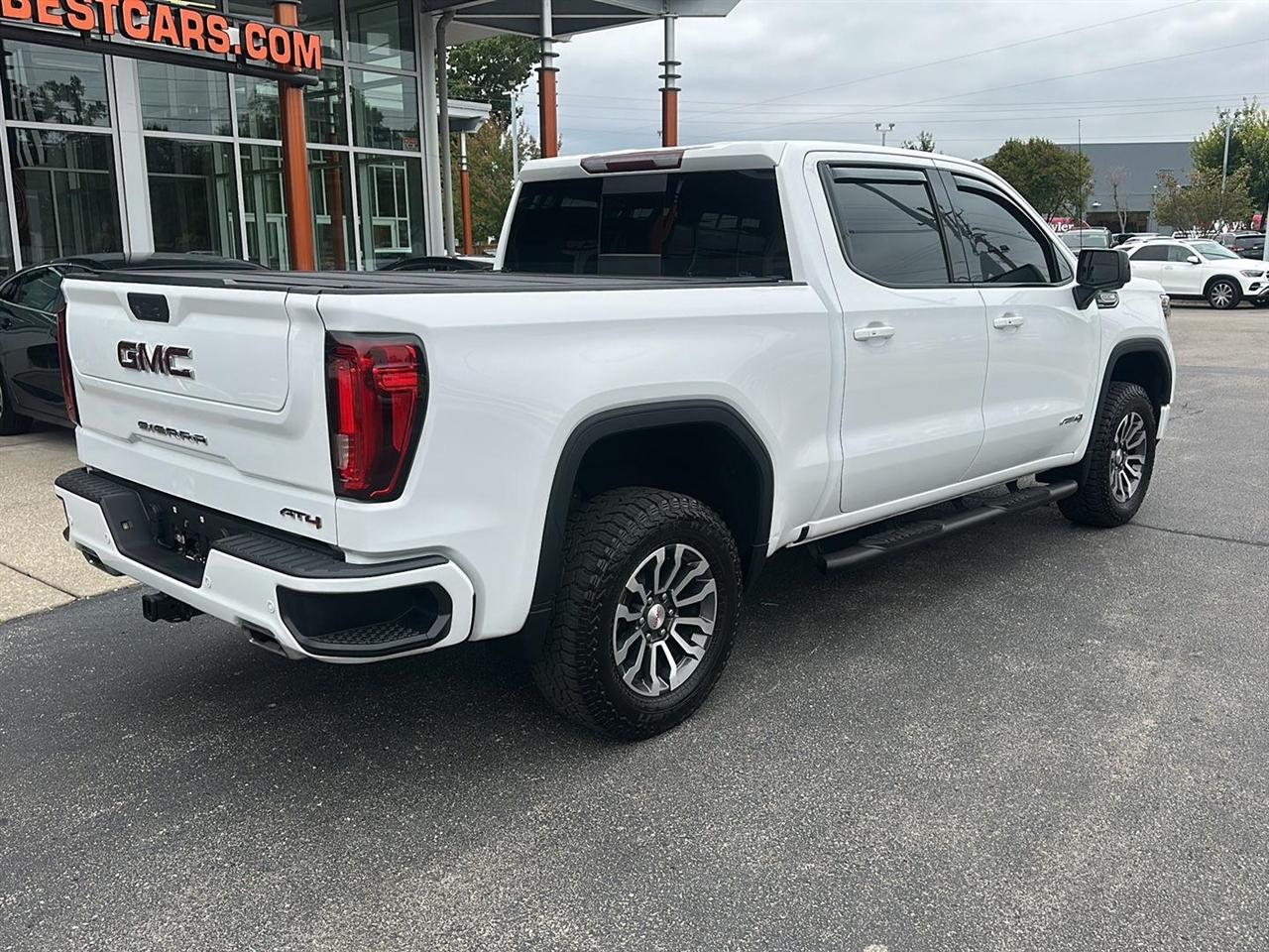 GMC Sierra 1500 AT4 Crew Cab Long Box 4WD 2020