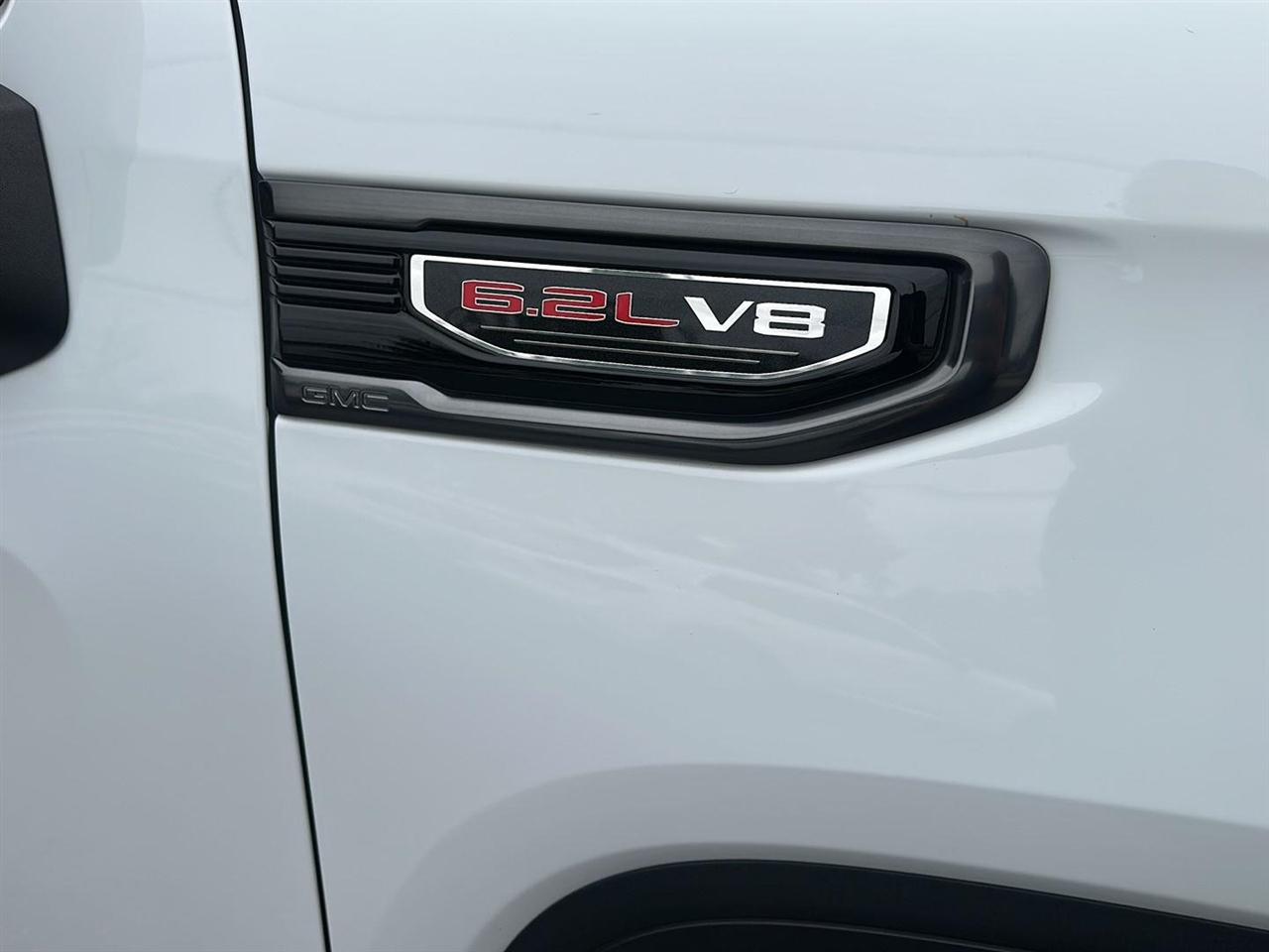 GMC Sierra 1500 AT4 Crew Cab Long Box 4WD 2020