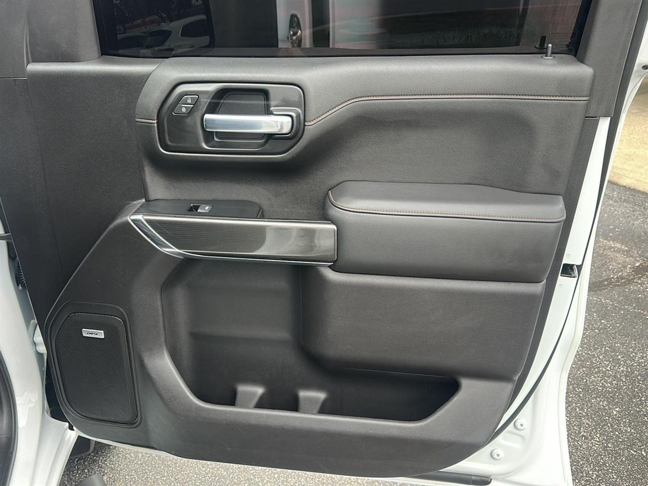 GMC Sierra 1500 AT4 Crew Cab Long Box 4WD 2020