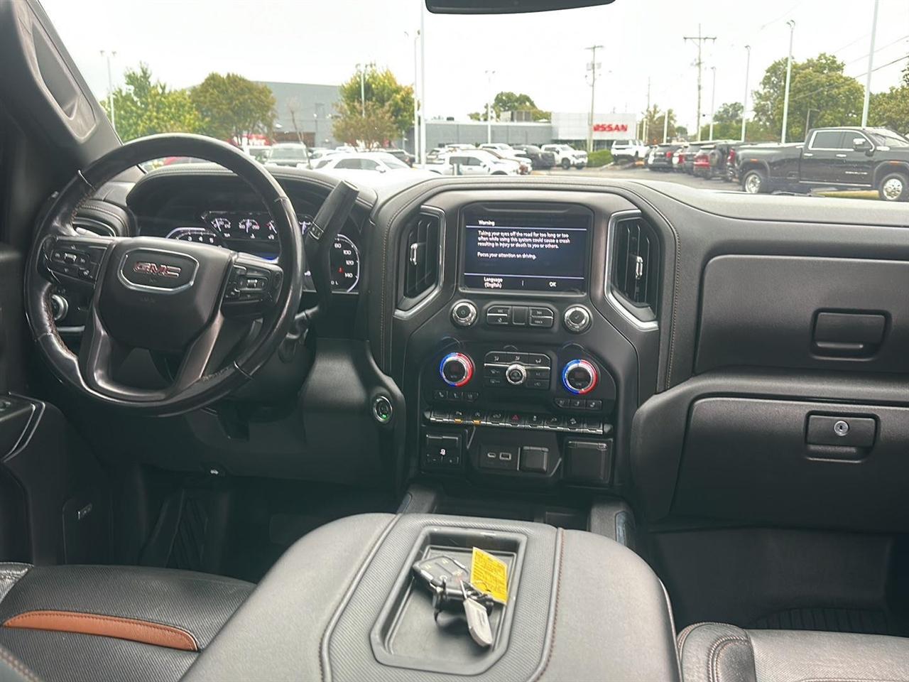 GMC Sierra 1500 AT4 Crew Cab Long Box 4WD 2020