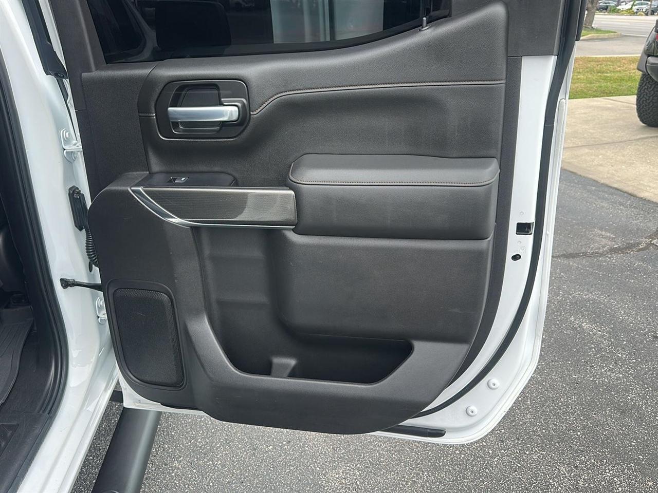 GMC Sierra 1500 AT4 Crew Cab Long Box 4WD 2020