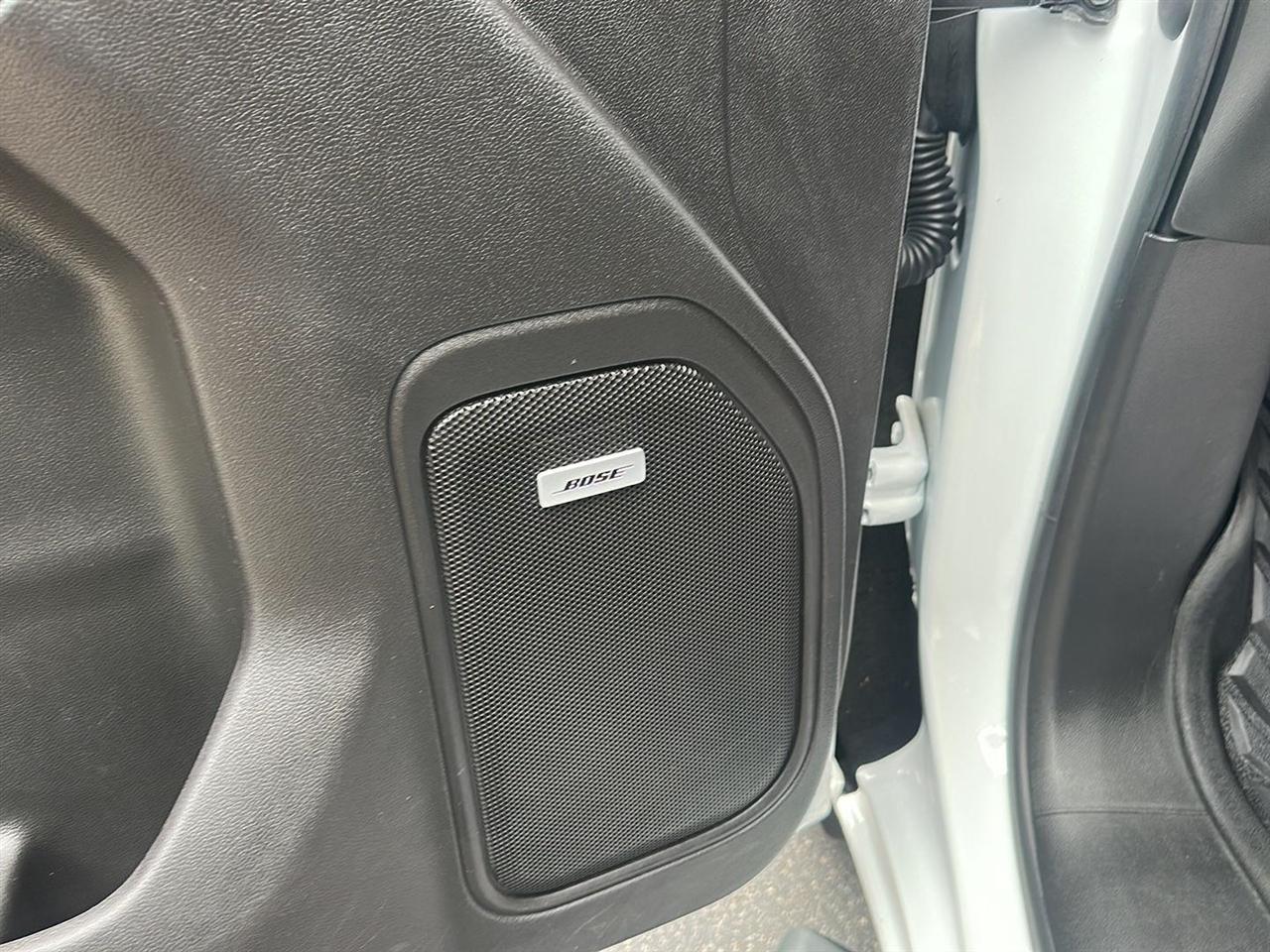 GMC Sierra 1500 AT4 Crew Cab Long Box 4WD 2020