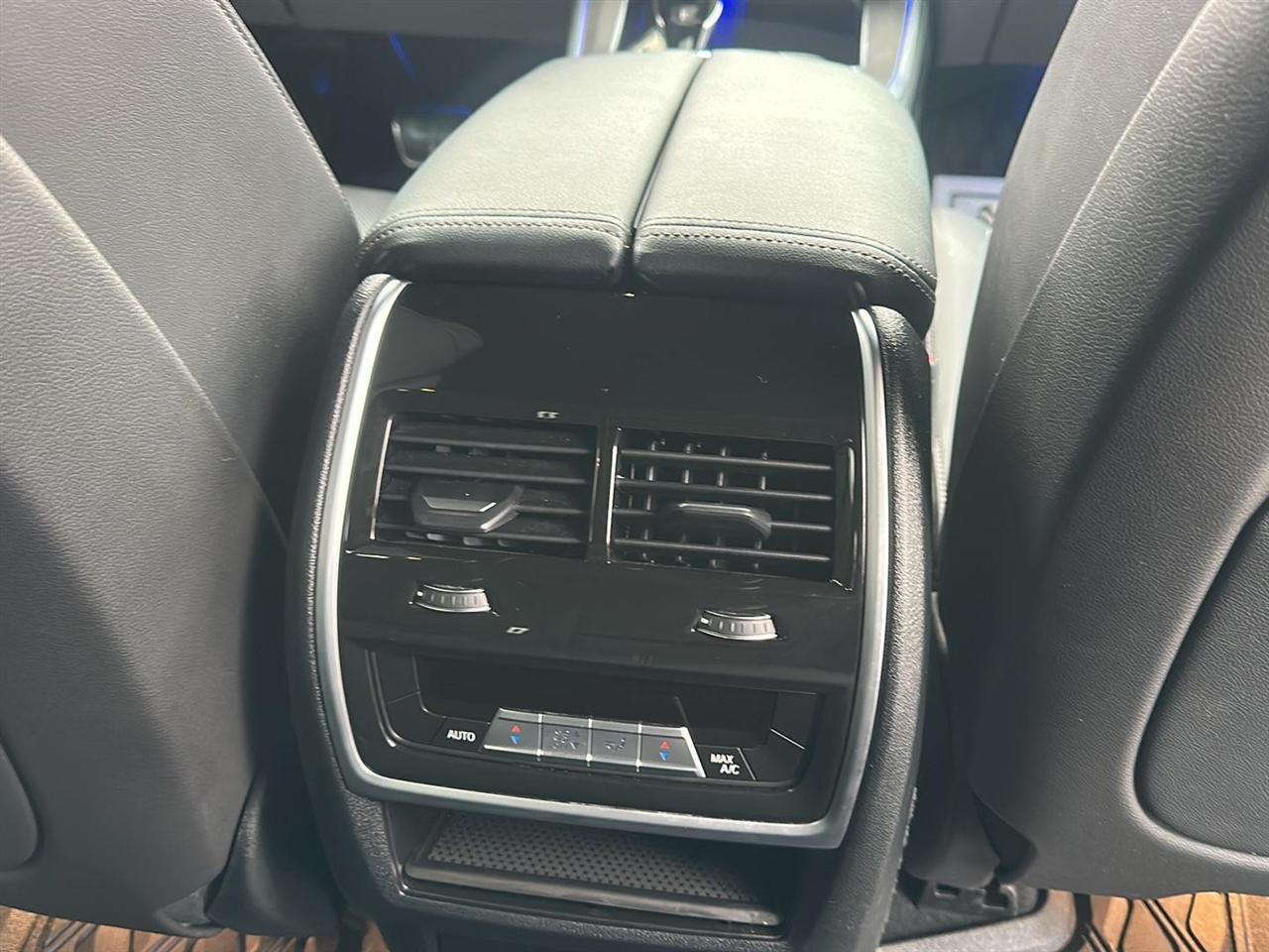 BMW X5 xDrive40i 2023