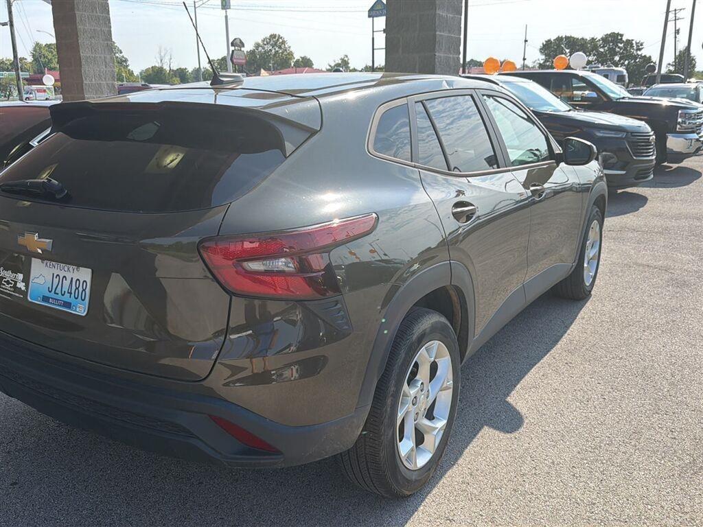 Chevrolet Trax LS 2024