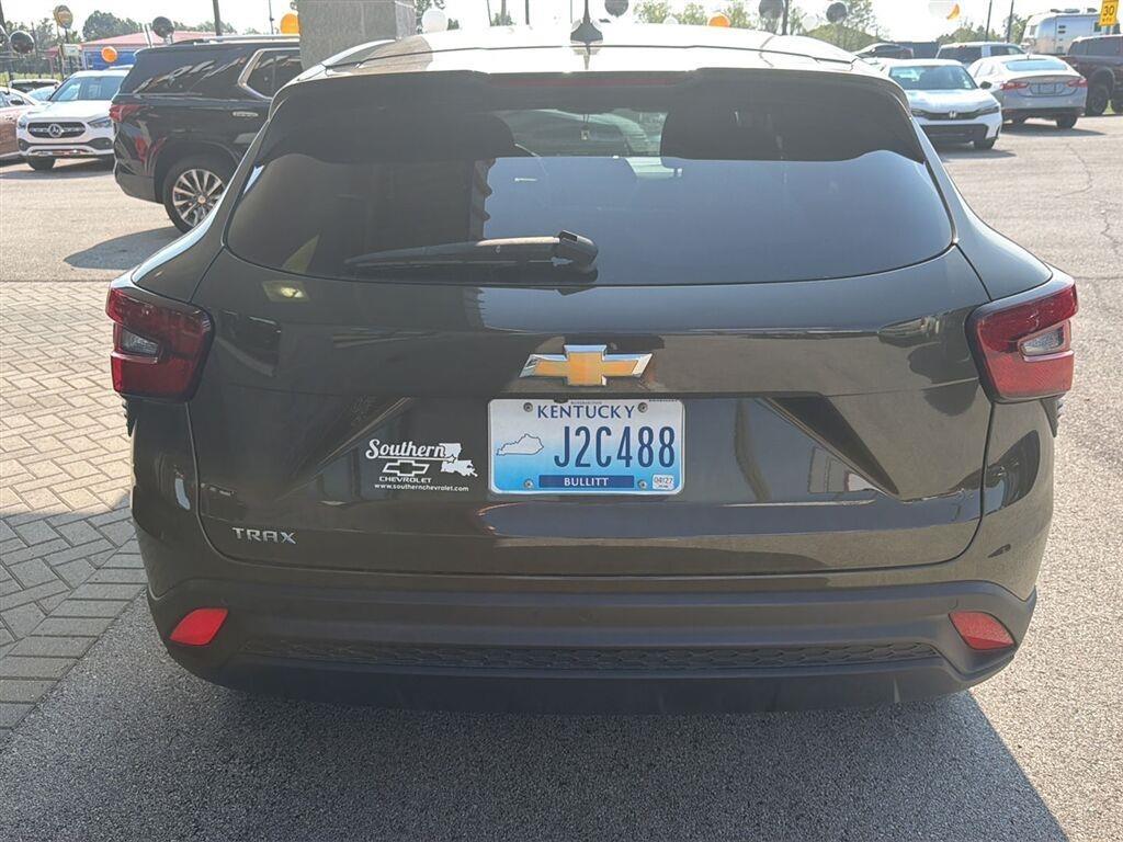 Chevrolet Trax LS 2024