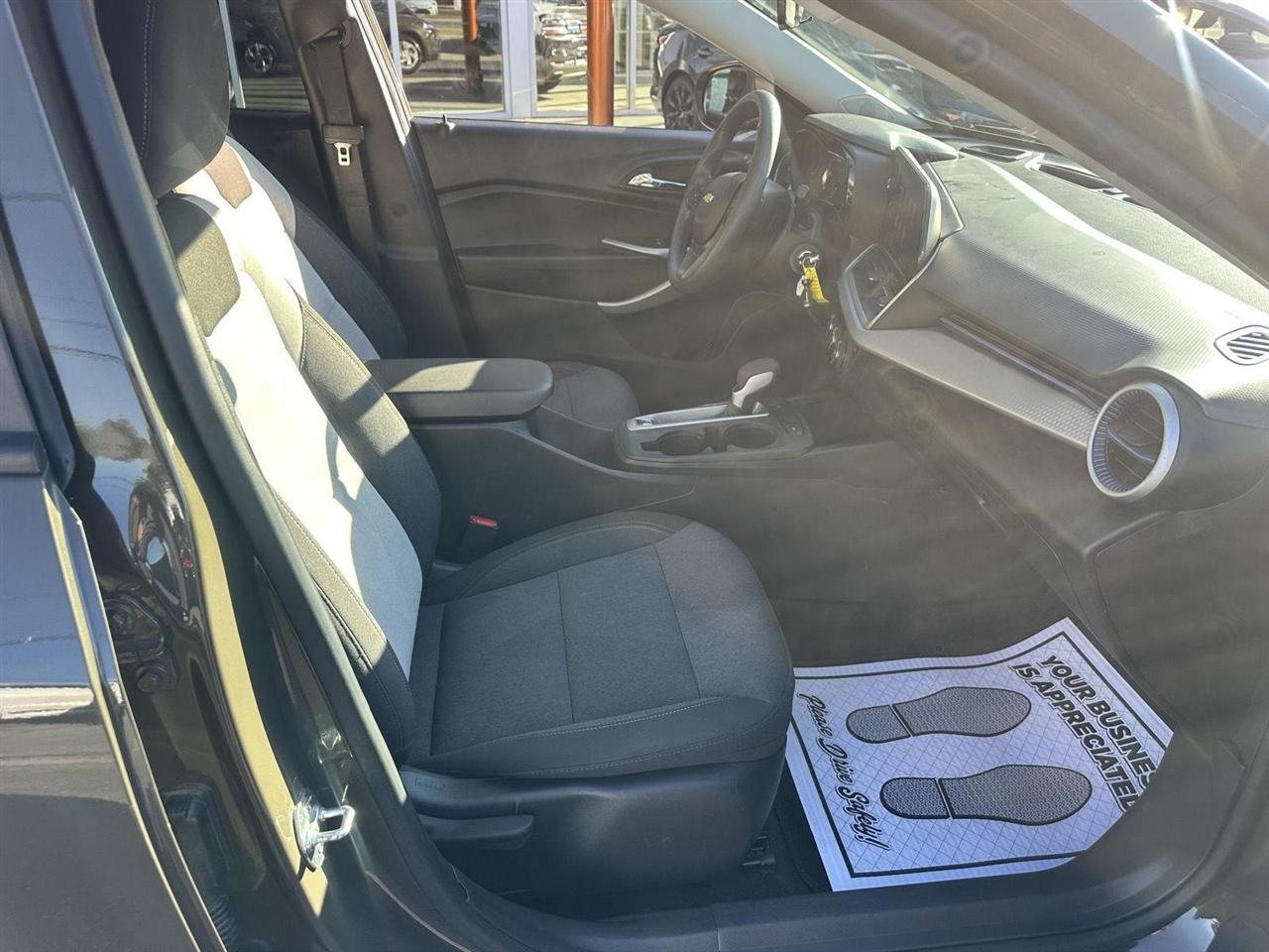 Chevrolet Trax LS 2024