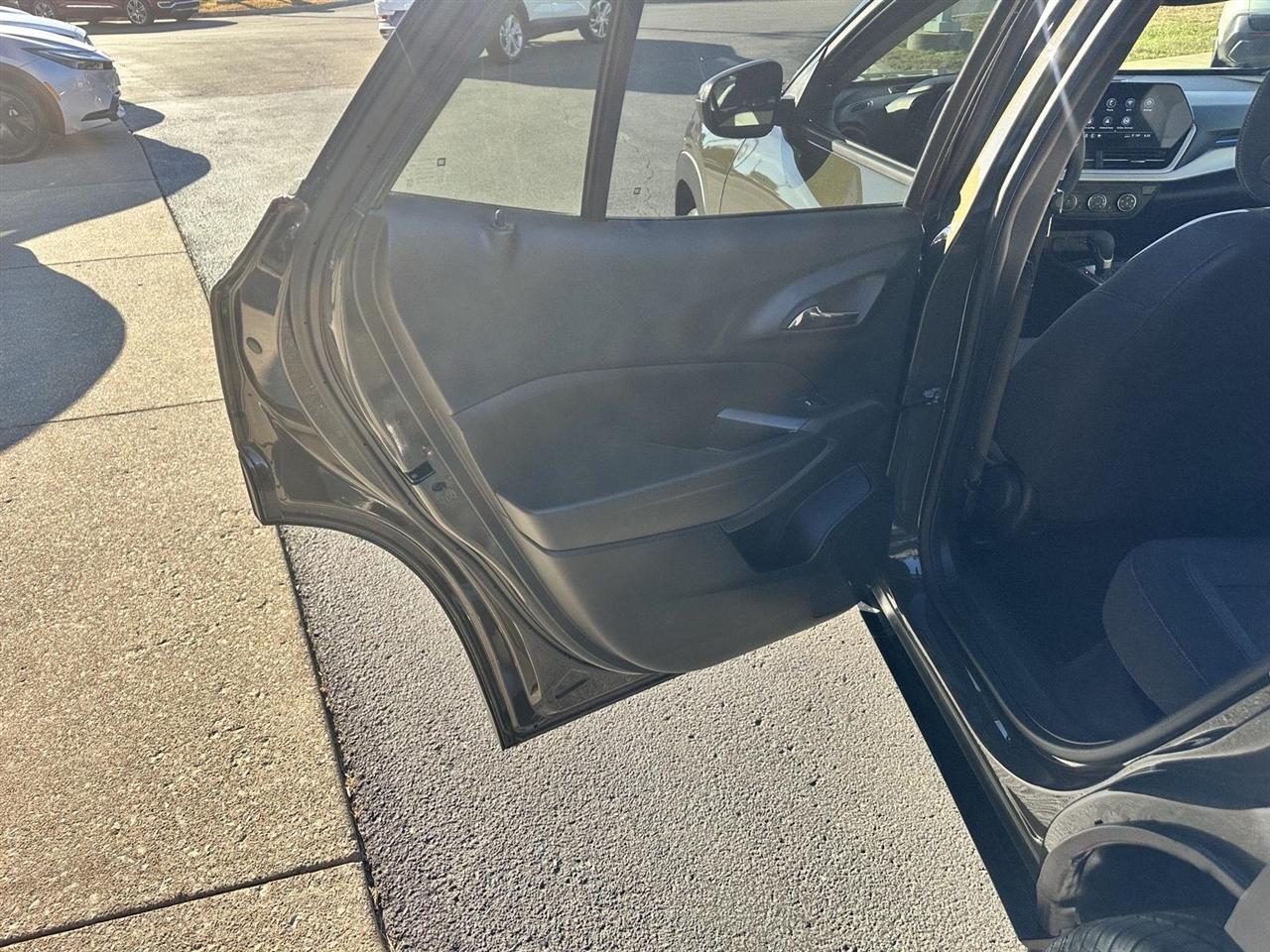 Chevrolet Trax LS 2024
