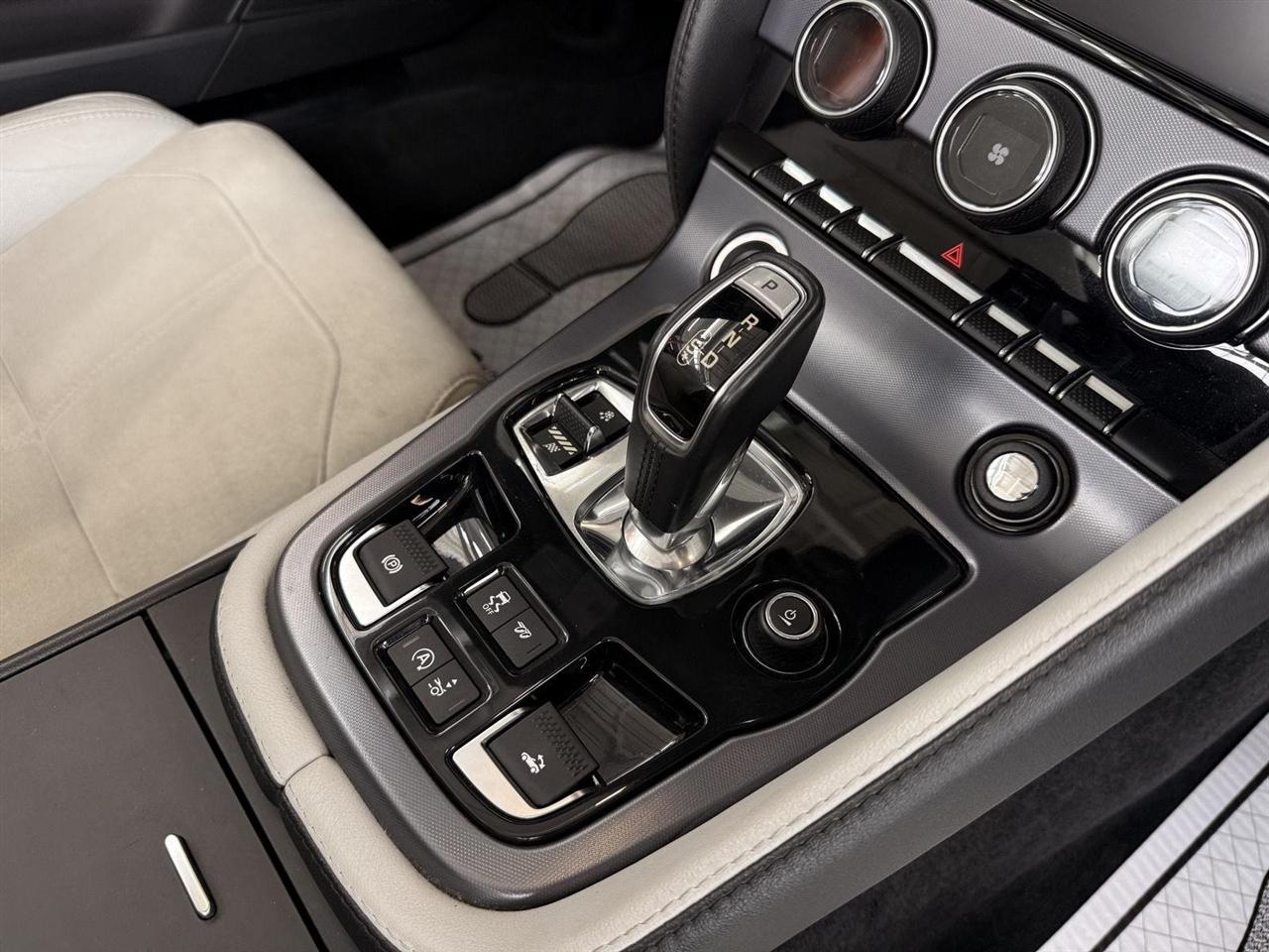 Jaguar F-Type Convertible 2.0 8A 2018