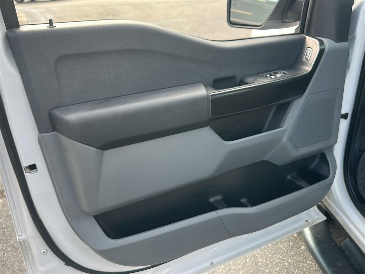 Ford F-150 XL 8-ft. Bed 2WD 2021