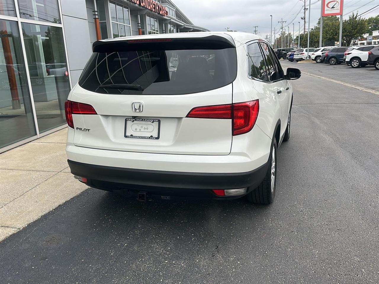 Honda Pilot LX 2WD 2016