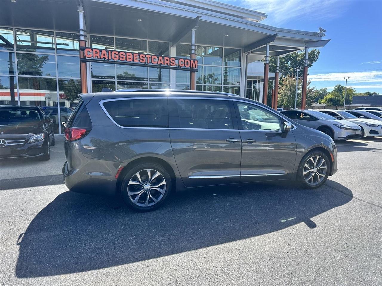 Chrysler Pacifica Limited 2018