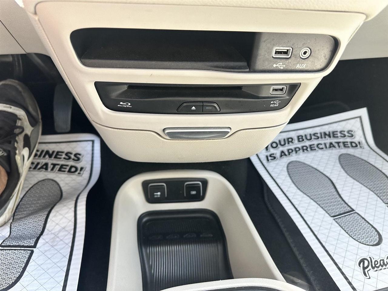 Chrysler Pacifica Limited 2018