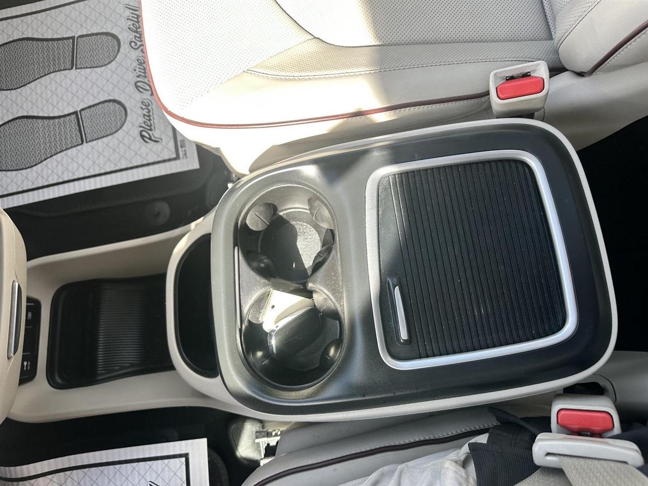 Chrysler Pacifica Limited 2018
