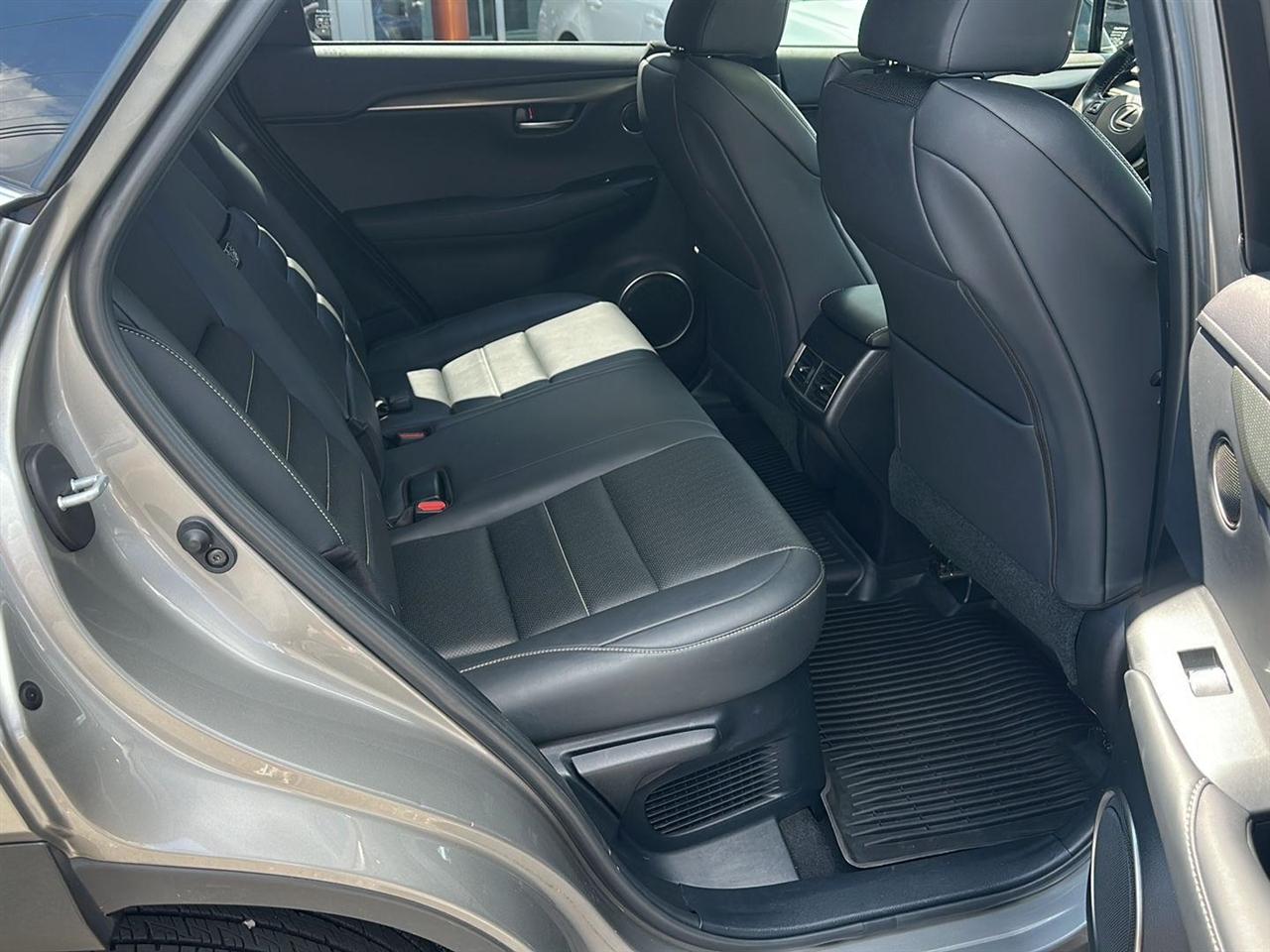 Lexus NX 300 F SPORT AWD 2020