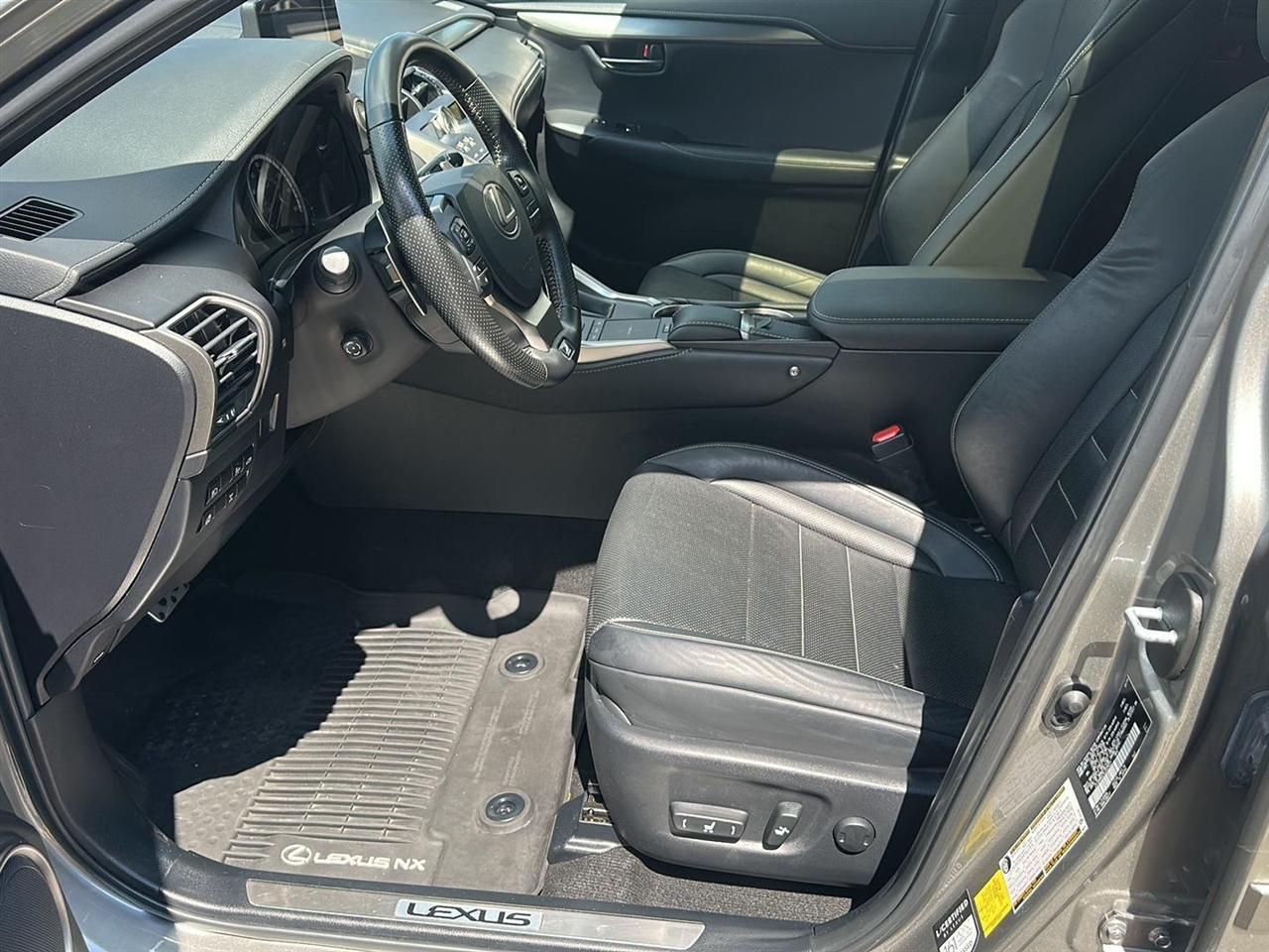 Lexus NX 300 F SPORT AWD 2020