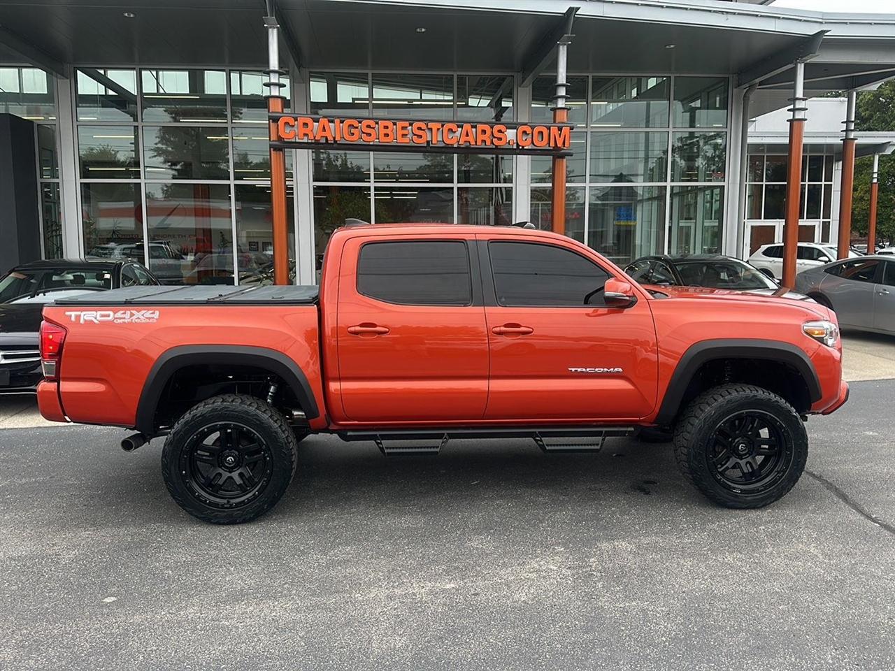 Toyota Tacoma SR5 Double Cab Long Bed V6 6AT 4WD 2016