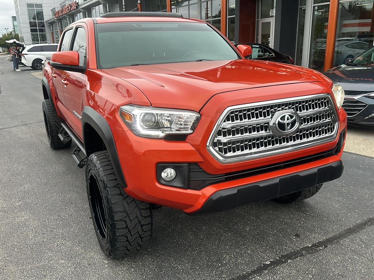 Toyota Tacoma SR5 Double Cab Long Bed V6 6AT 4WD 2016