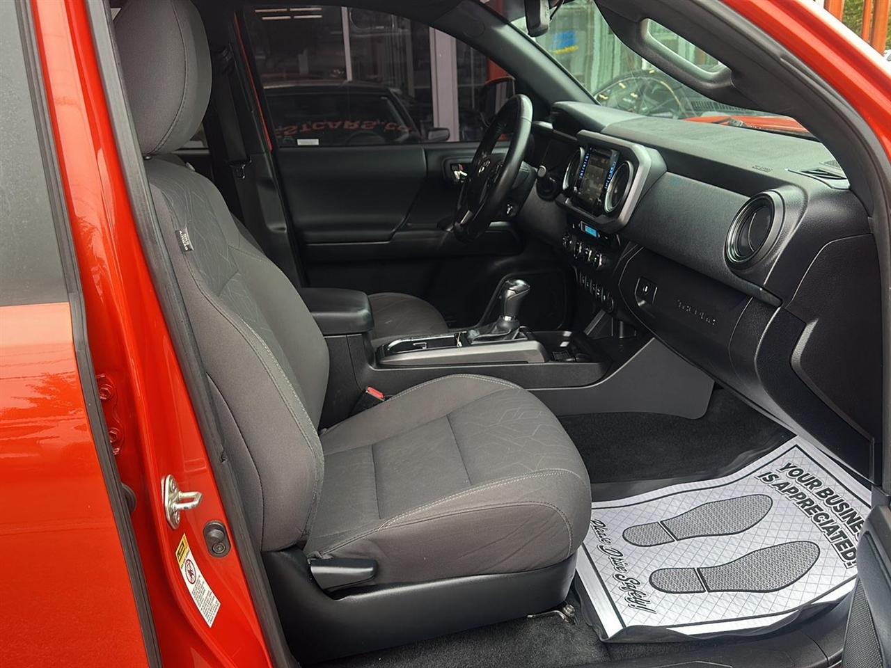 Toyota Tacoma SR5 Double Cab Long Bed V6 6AT 4WD 2016