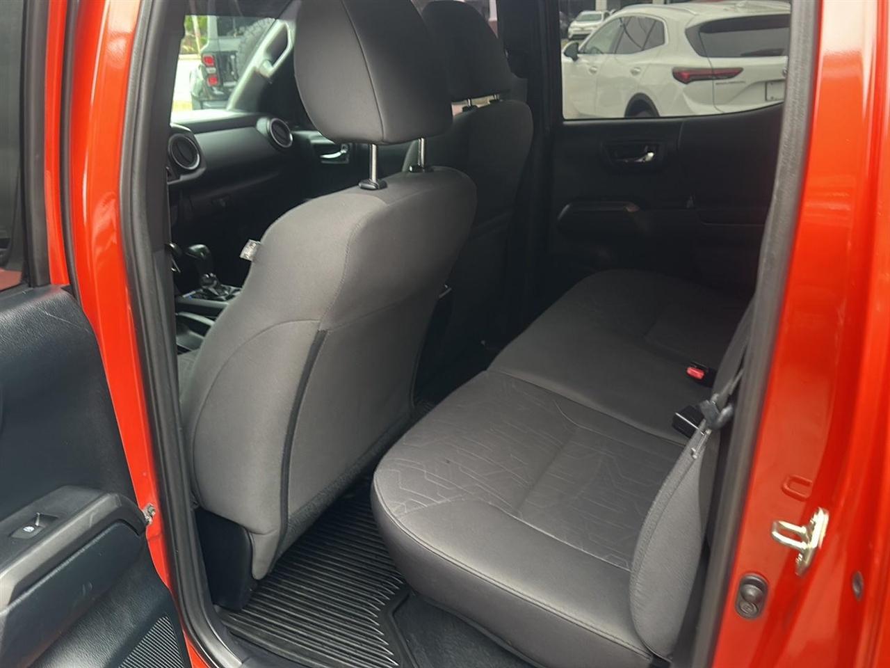 Toyota Tacoma SR5 Double Cab Long Bed V6 6AT 4WD 2016
