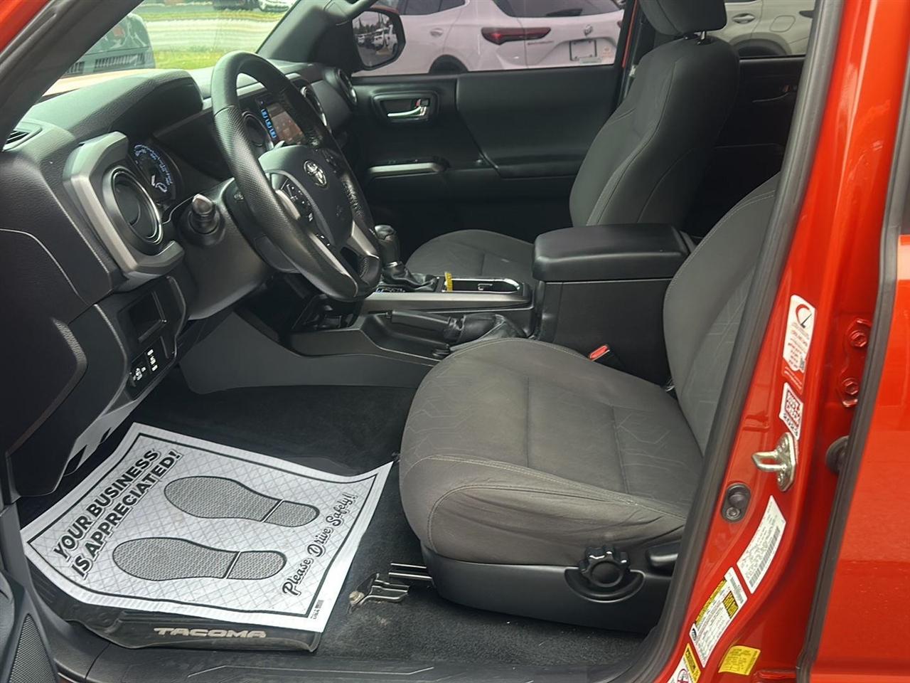 Toyota Tacoma SR5 Double Cab Long Bed V6 6AT 4WD 2016