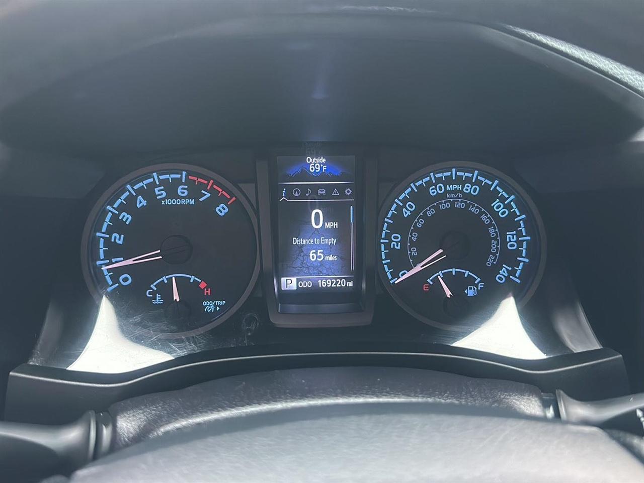 Toyota Tacoma SR5 Double Cab Long Bed V6 6AT 4WD 2016