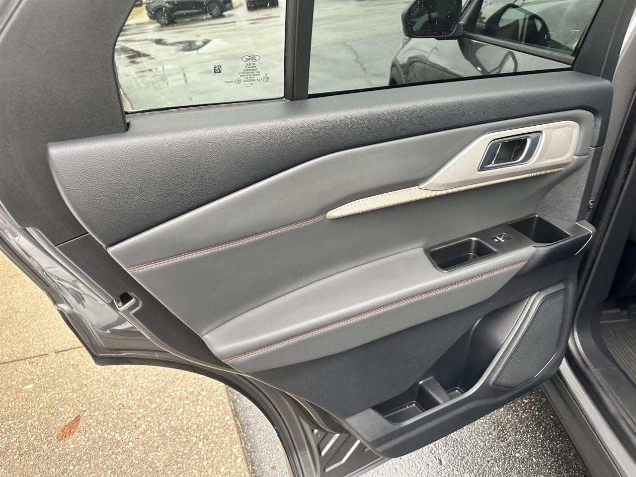 Ford Explorer Active AWD 2026