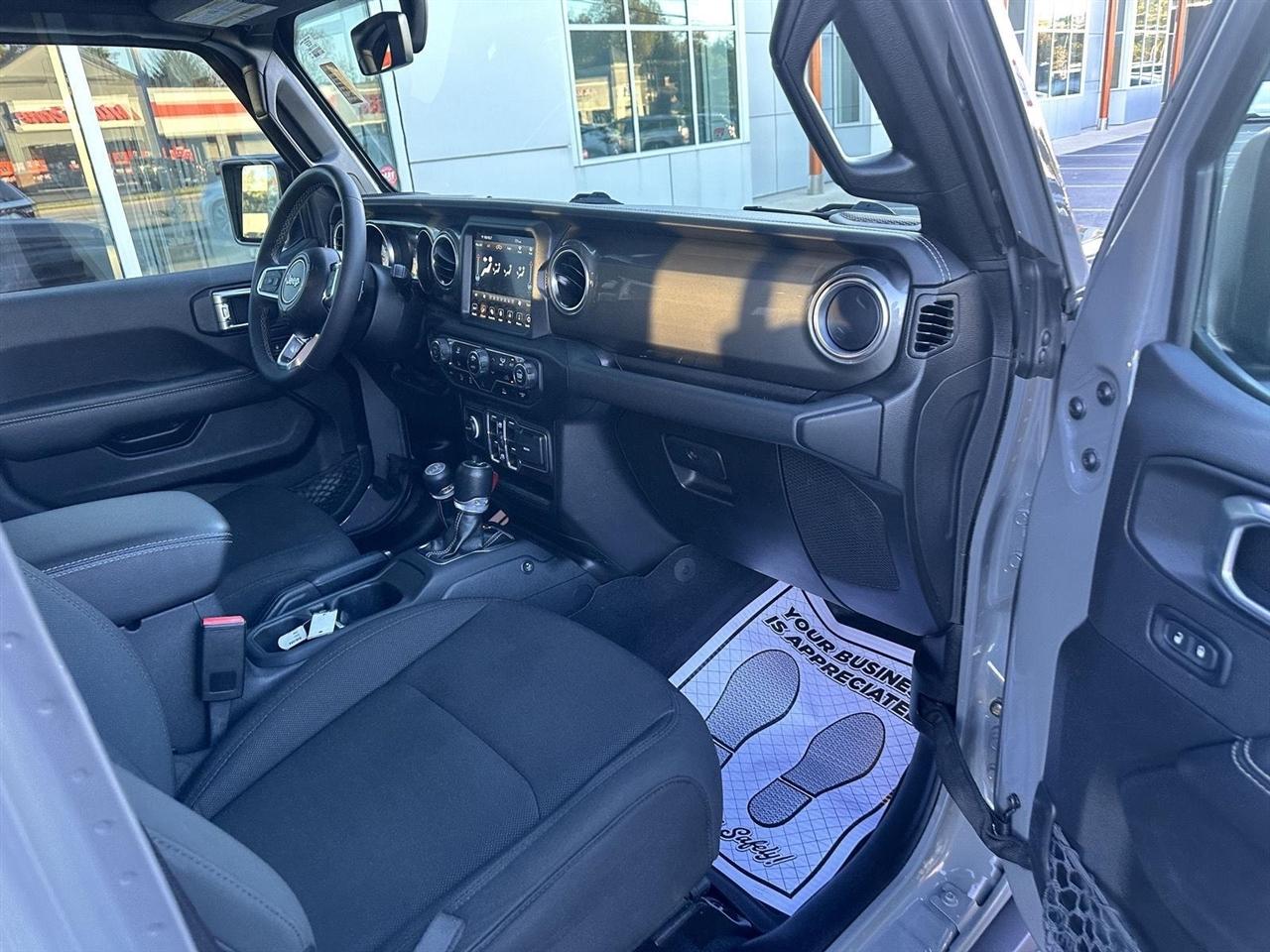 Jeep Gladiator Overland 2023