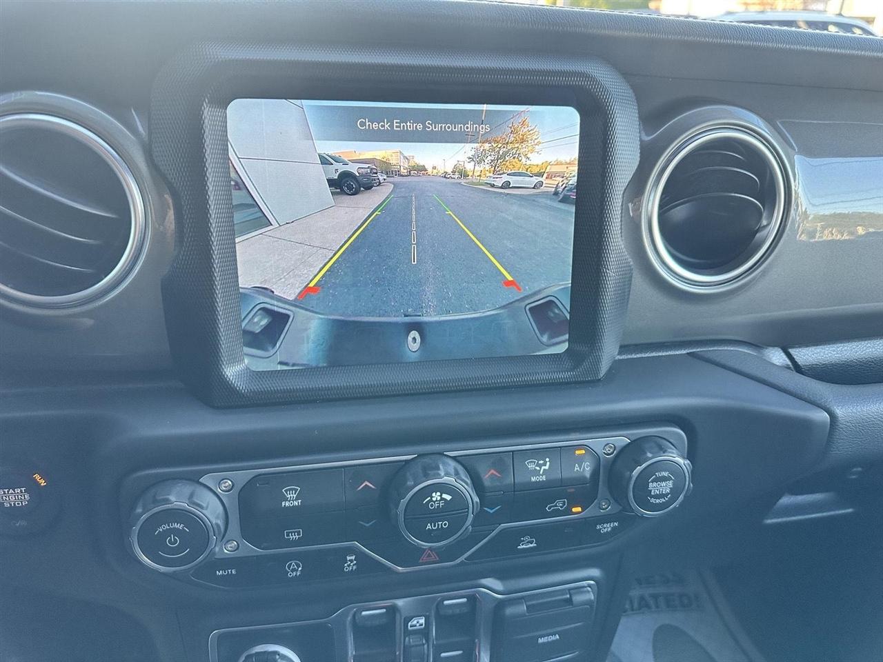 Jeep Gladiator Overland 2023
