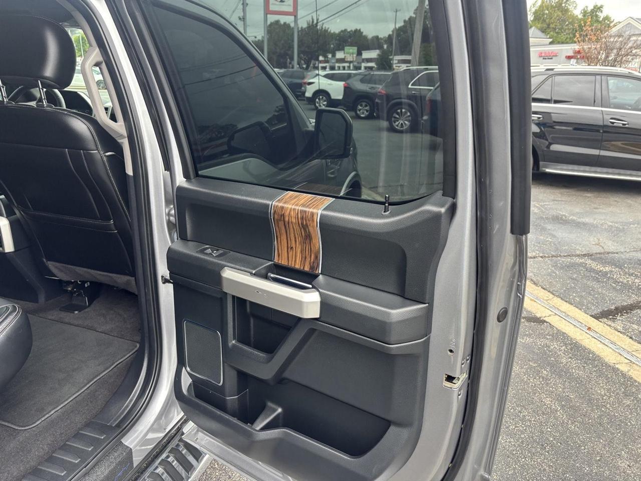 Ford F-150 Lariat SuperCrew 6.5-ft. Bed 4WD 2020