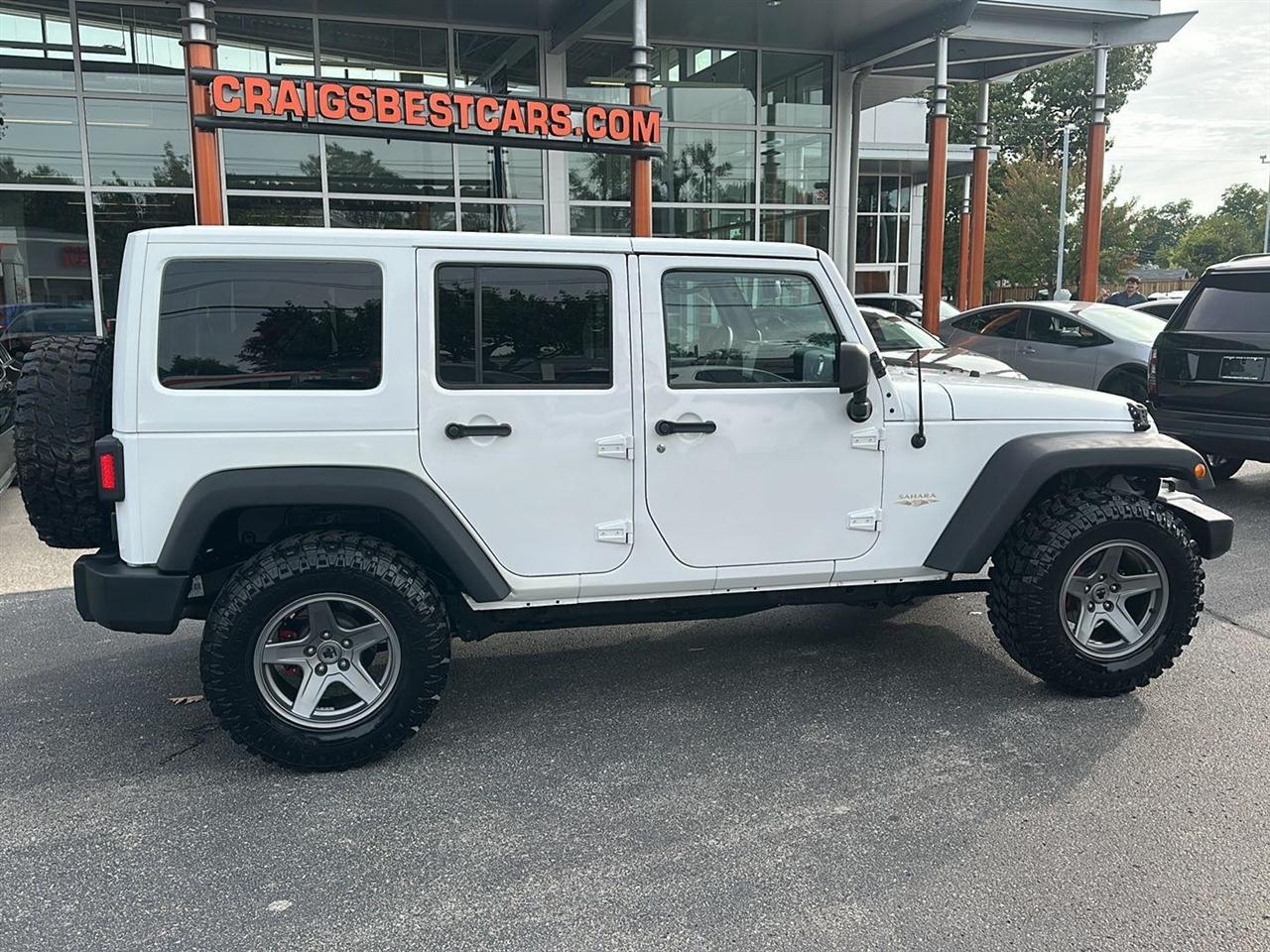 Jeep Wrangler Unlimited Sahara 4WD 2013