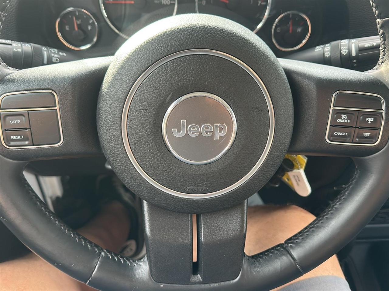 Jeep Wrangler Unlimited Sahara 4WD 2013