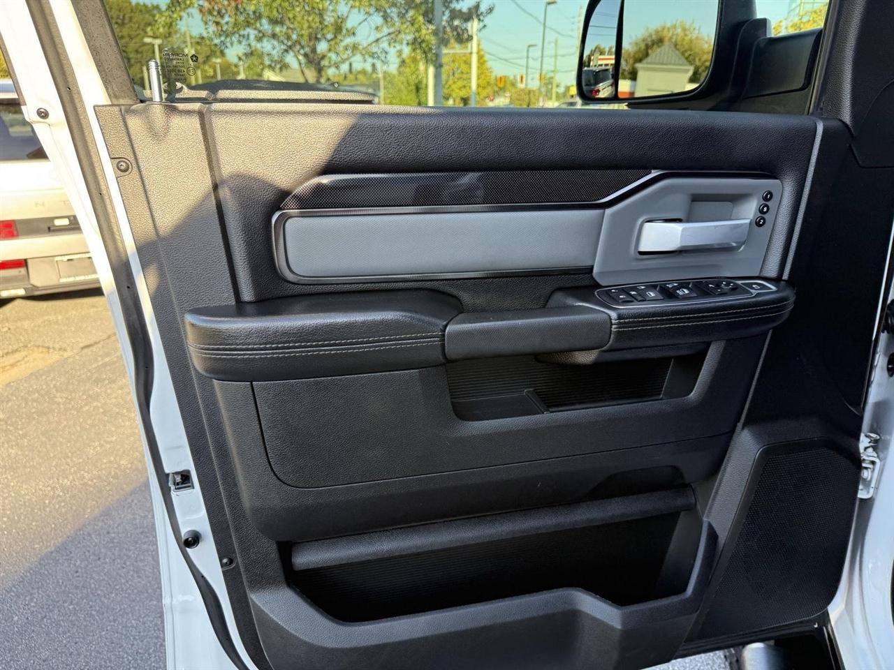 RAM 2500 Power Wagon Crew Cab SWB 4WD 2020