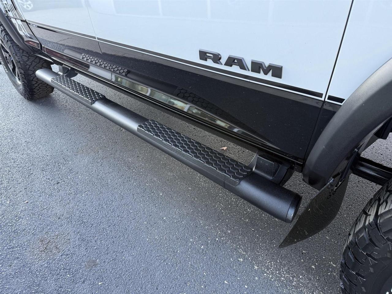 RAM 2500 Power Wagon Crew Cab SWB 4WD 2020