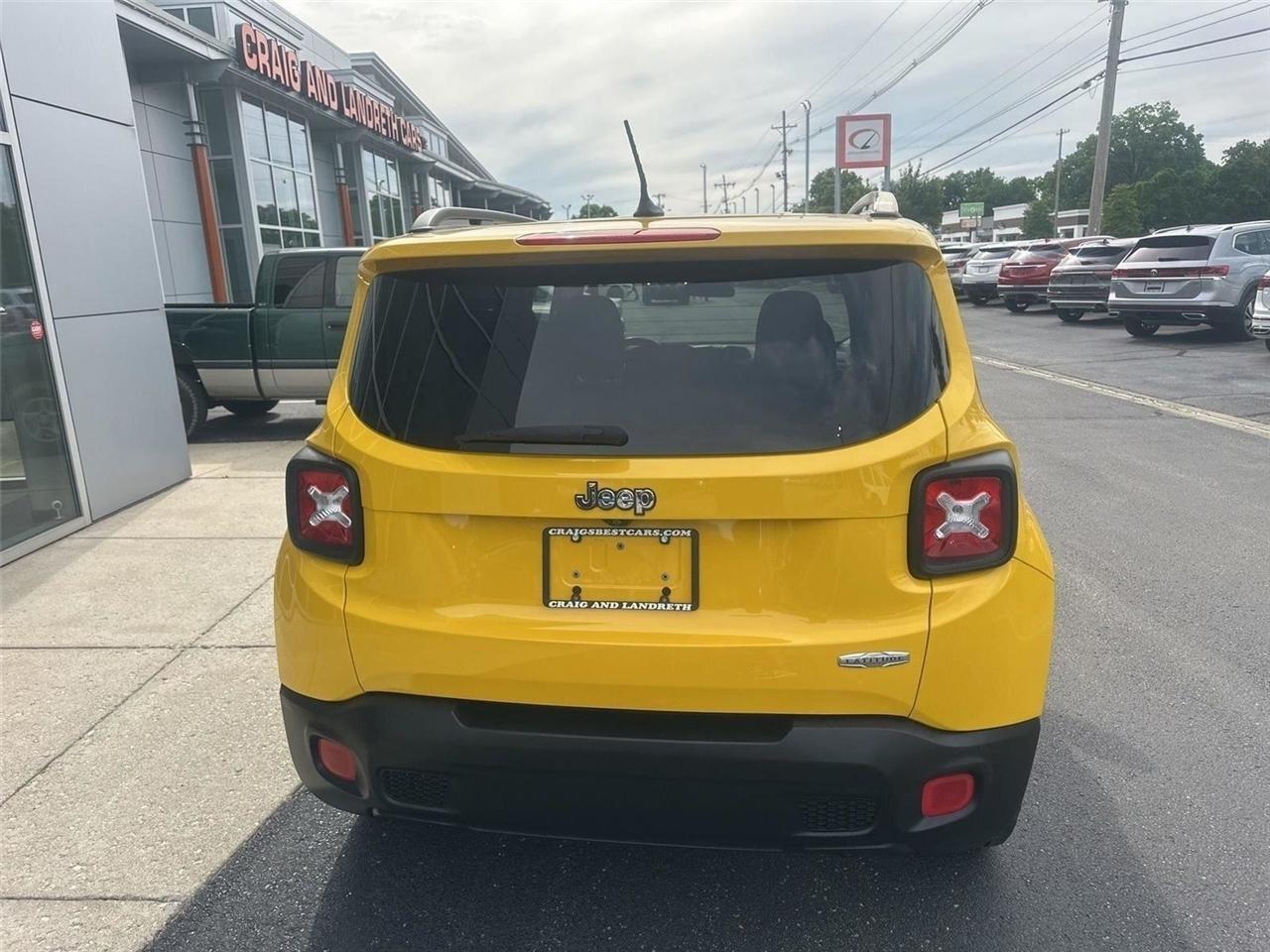 Jeep Renegade Latitude FWD 2017