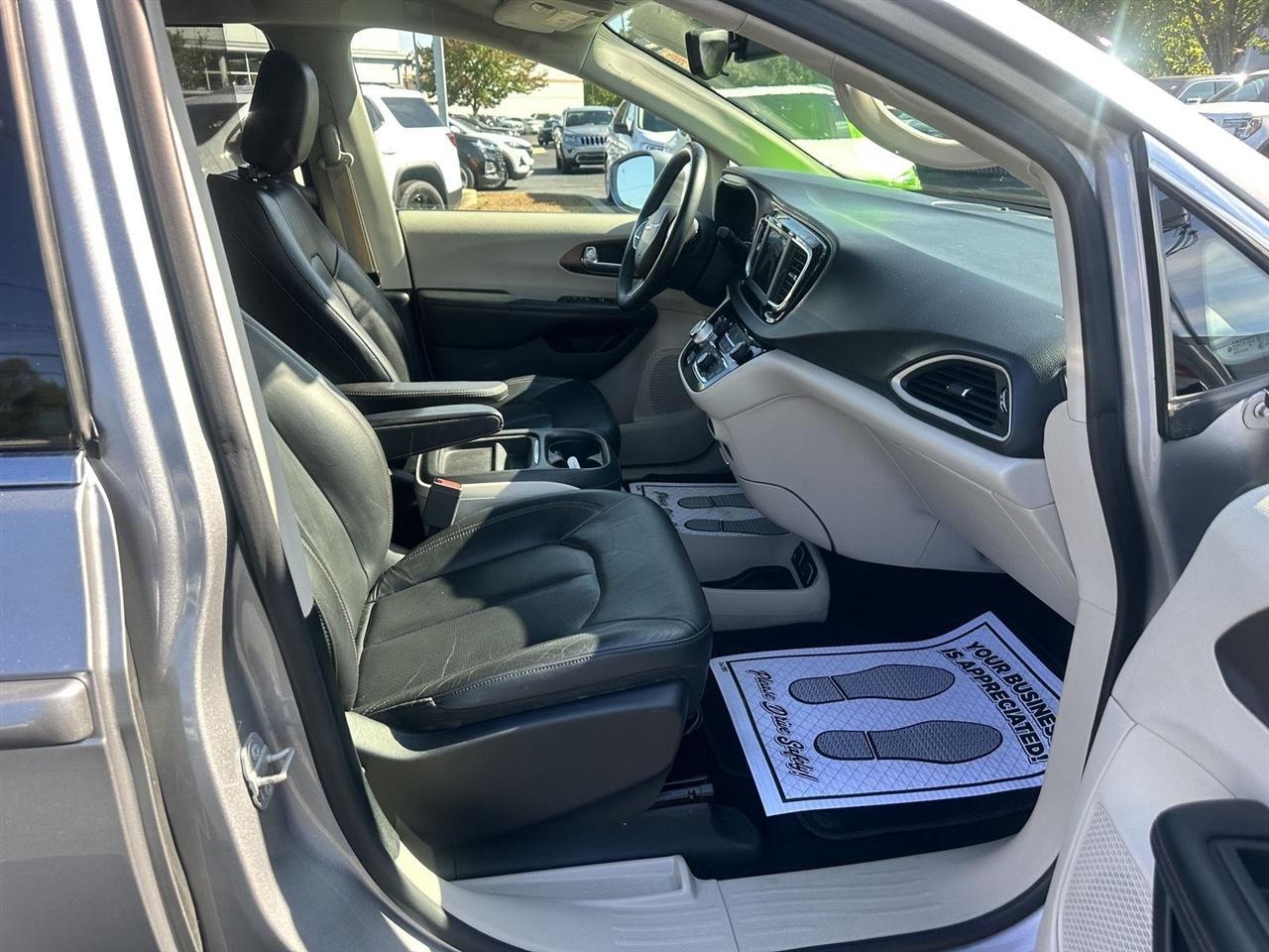 Chrysler Pacifica Touring-L 2018