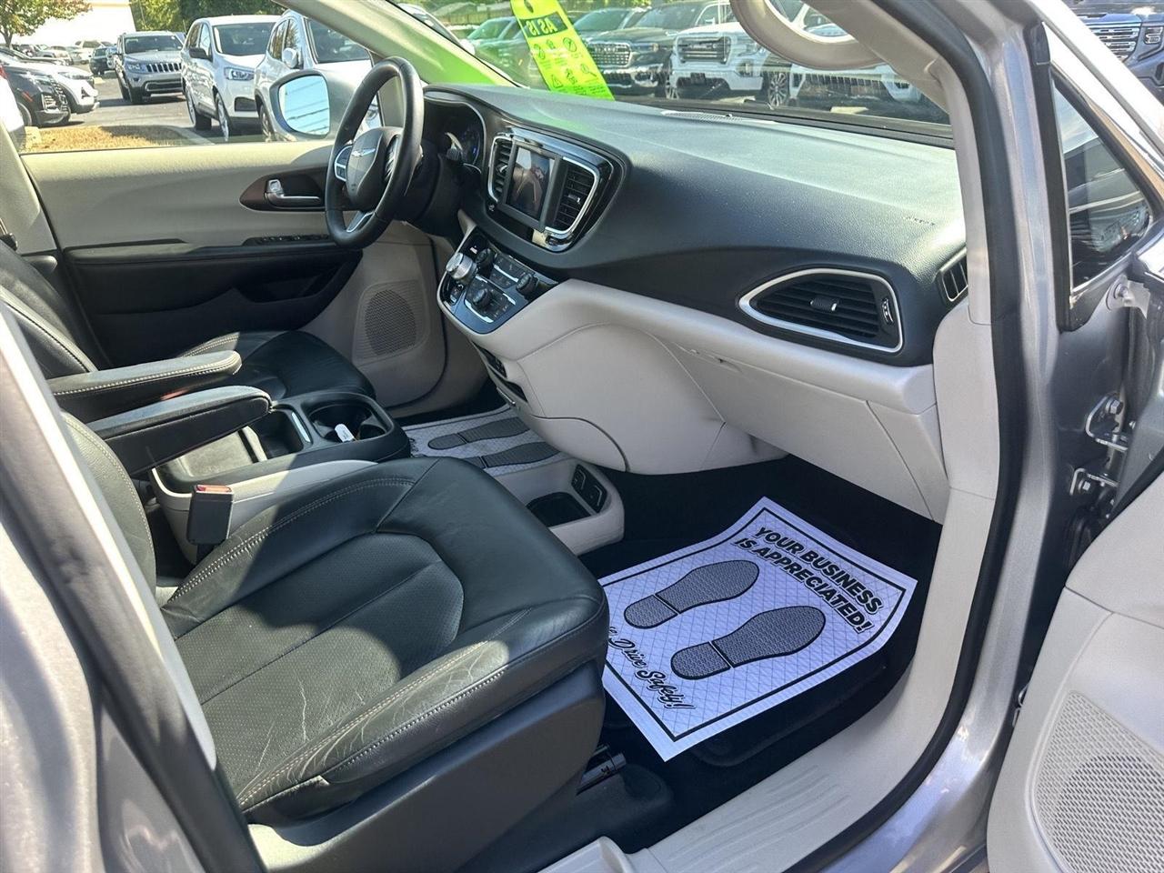 Chrysler Pacifica Touring-L 2018