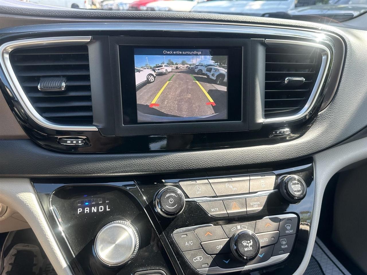 Chrysler Pacifica Touring-L 2018