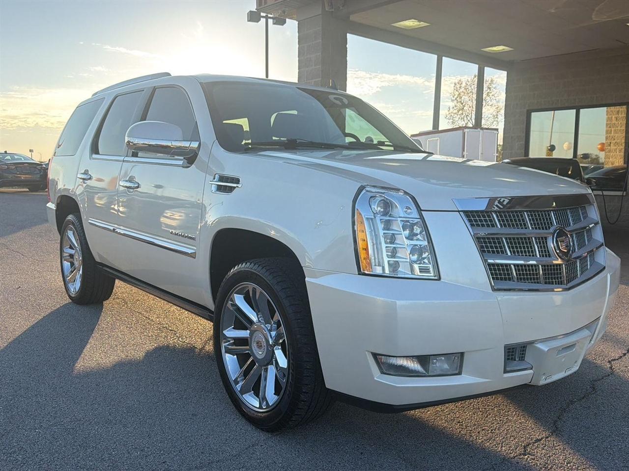 Cadillac Escalade AWD Platinum 2013