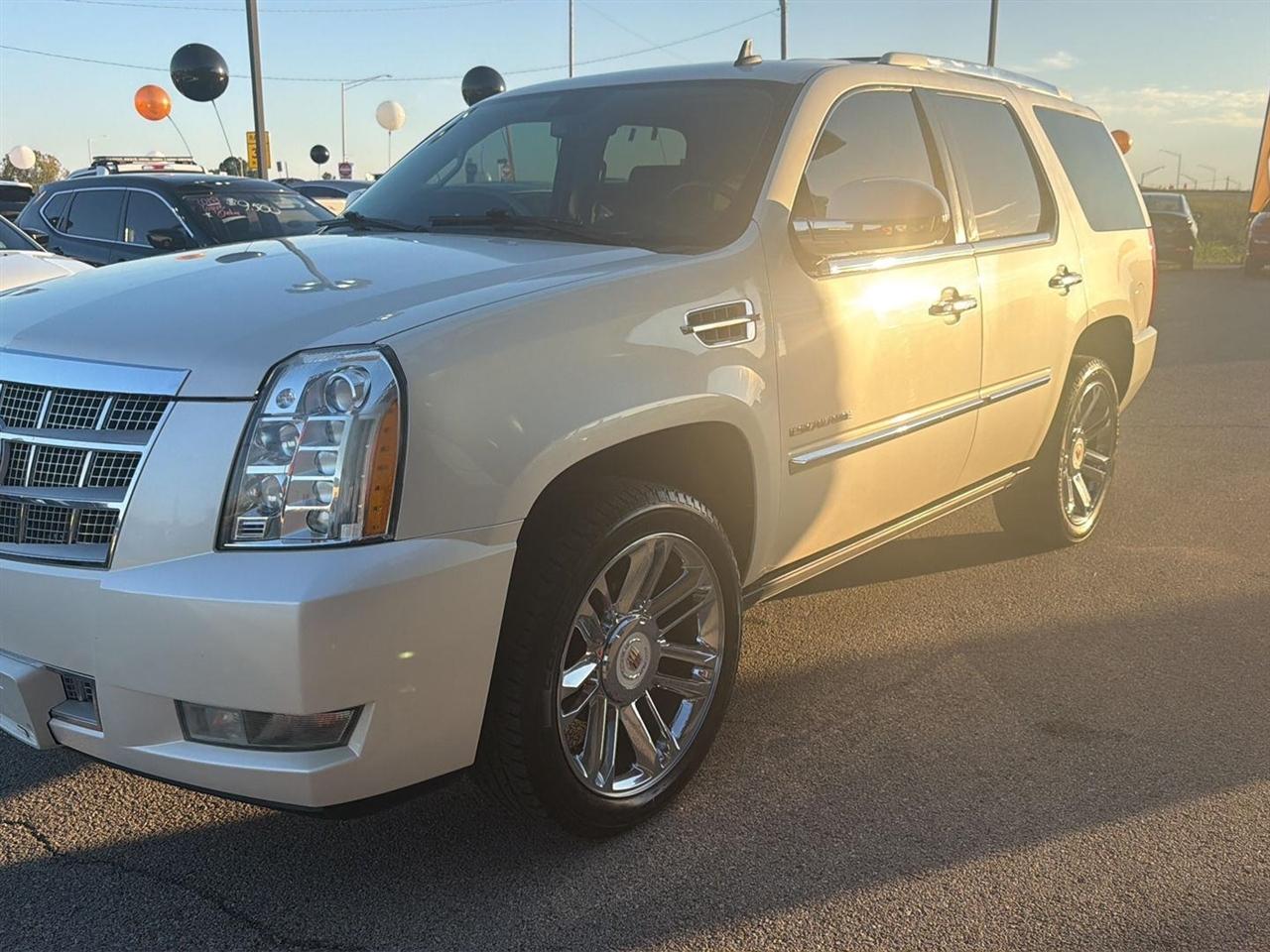 Cadillac Escalade AWD Platinum 2013