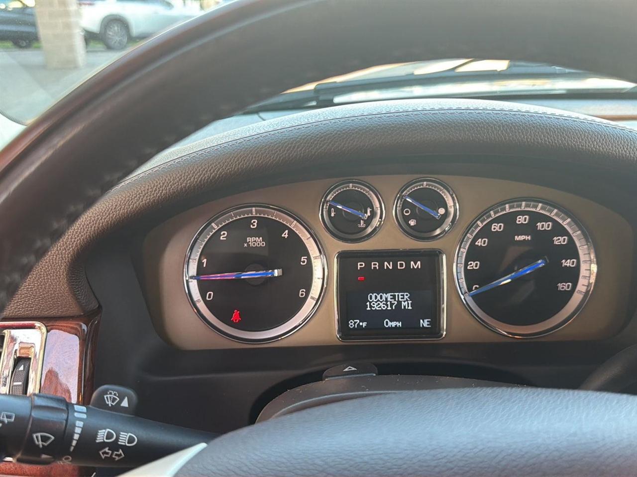Cadillac Escalade AWD Platinum 2013