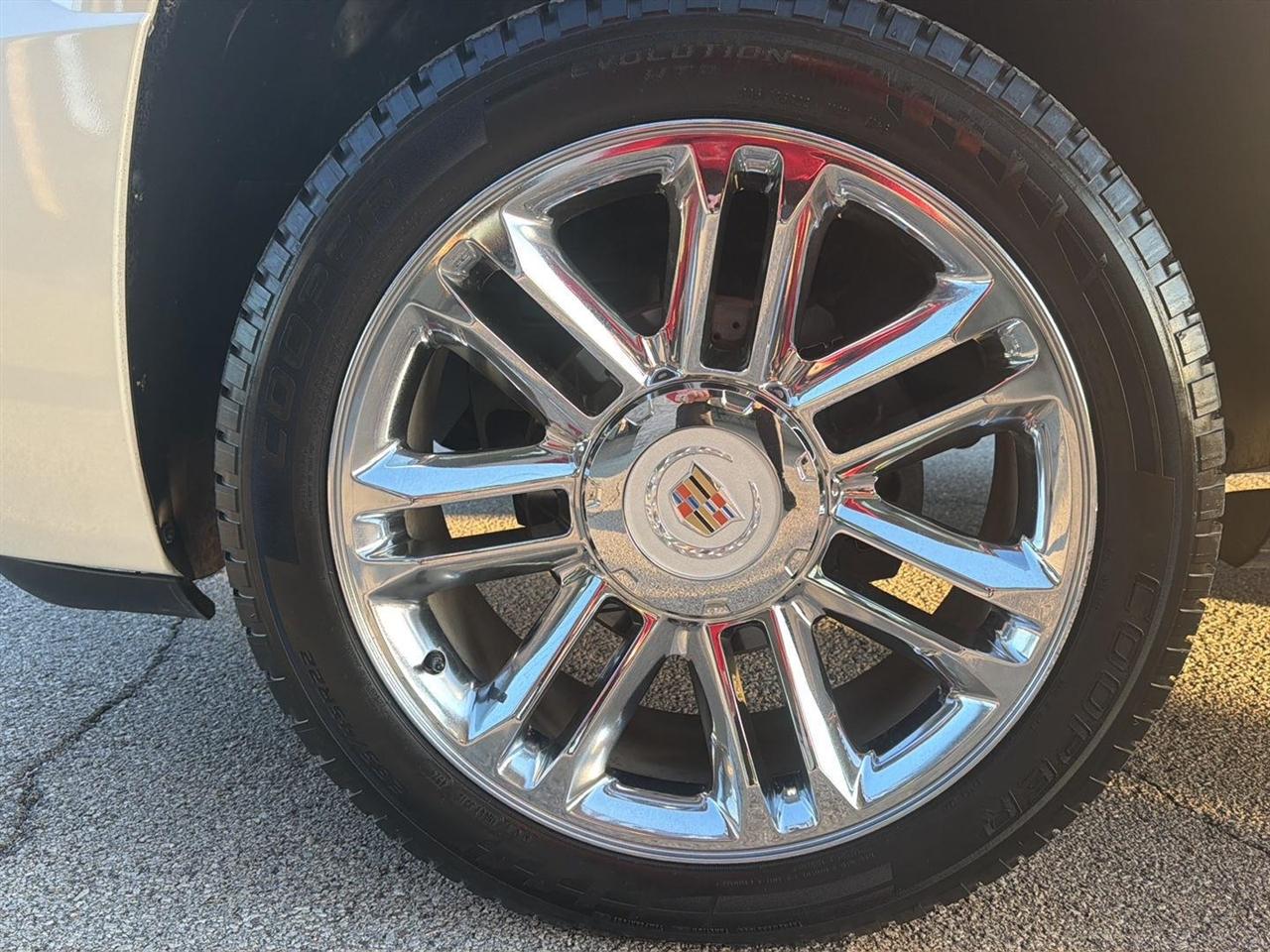 Cadillac Escalade AWD Platinum 2013