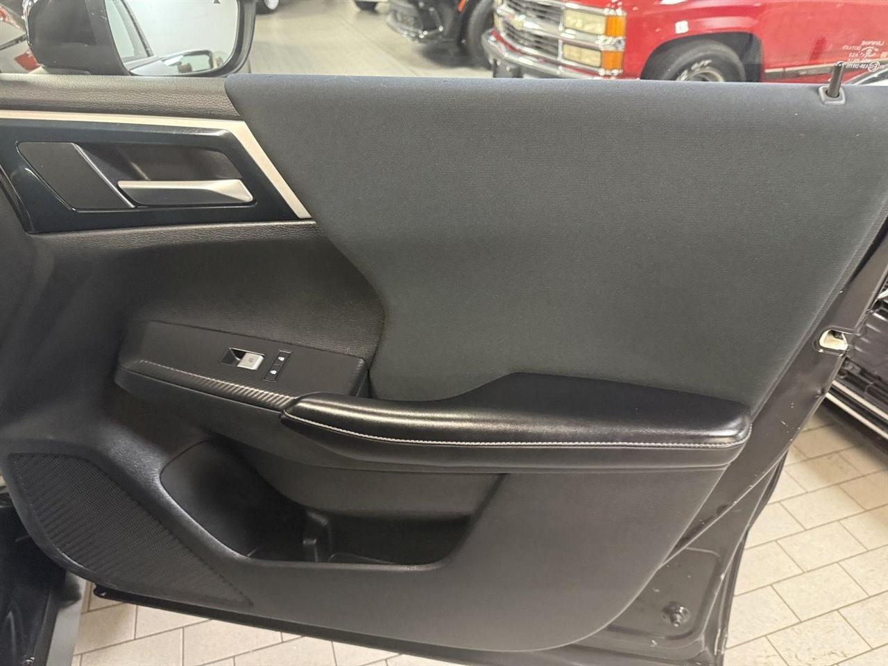 Mitsubishi Outlander ES 4WD 2022