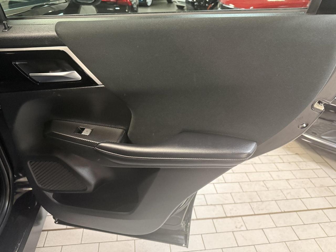 Mitsubishi Outlander ES 4WD 2022