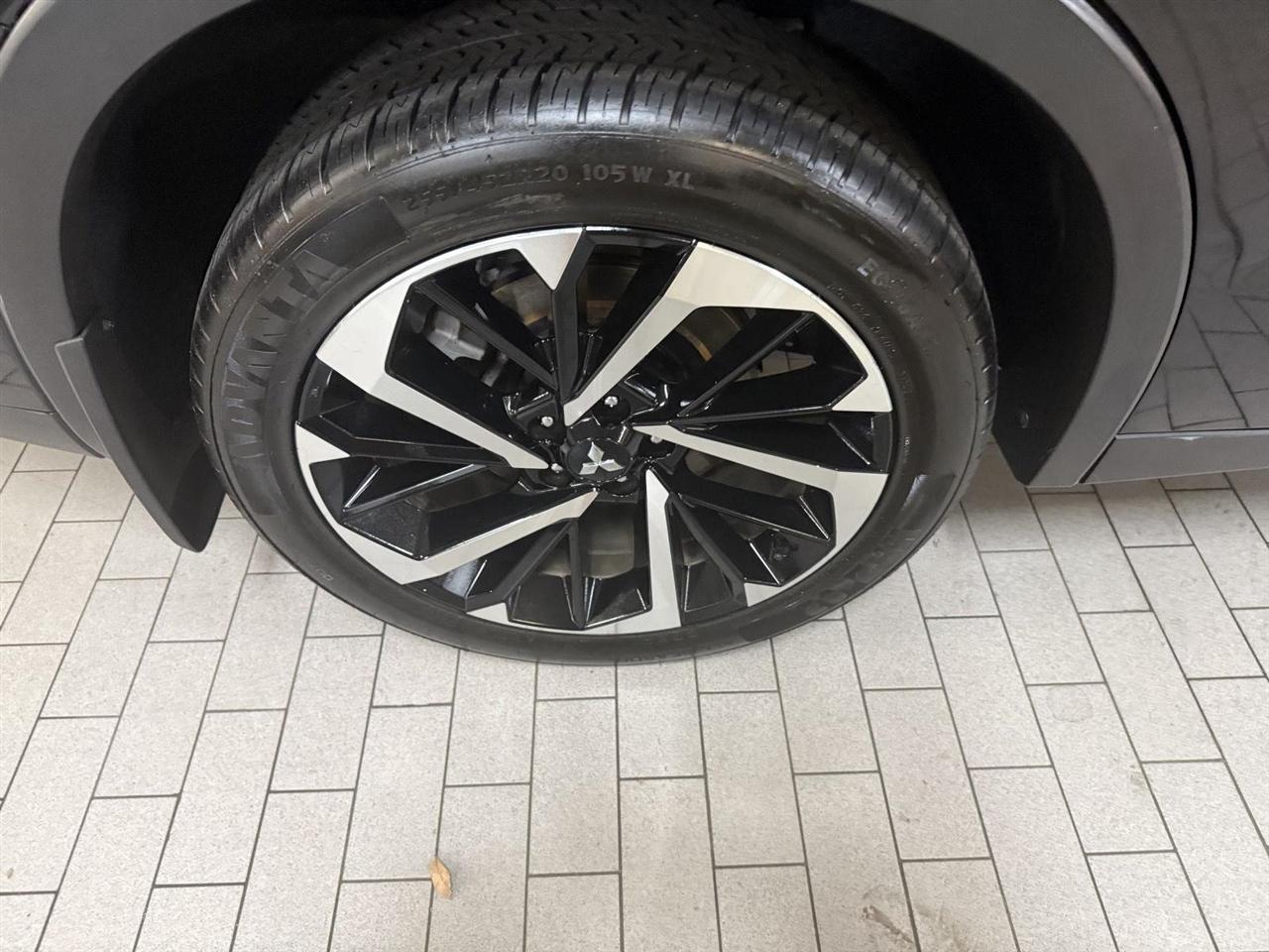Mitsubishi Outlander ES 4WD 2022