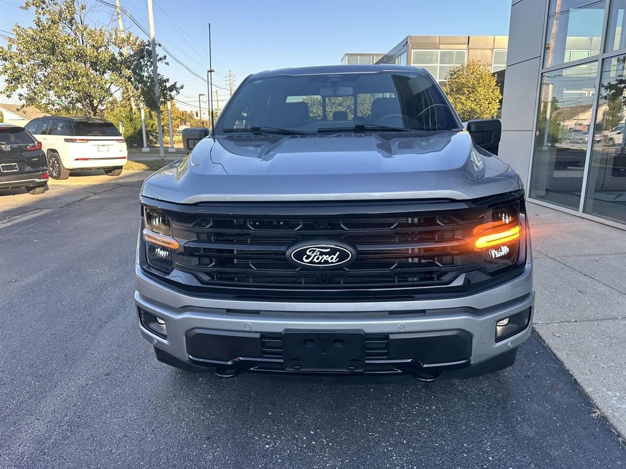 Ford F-150 XLT SuperCrew 4WD 2026