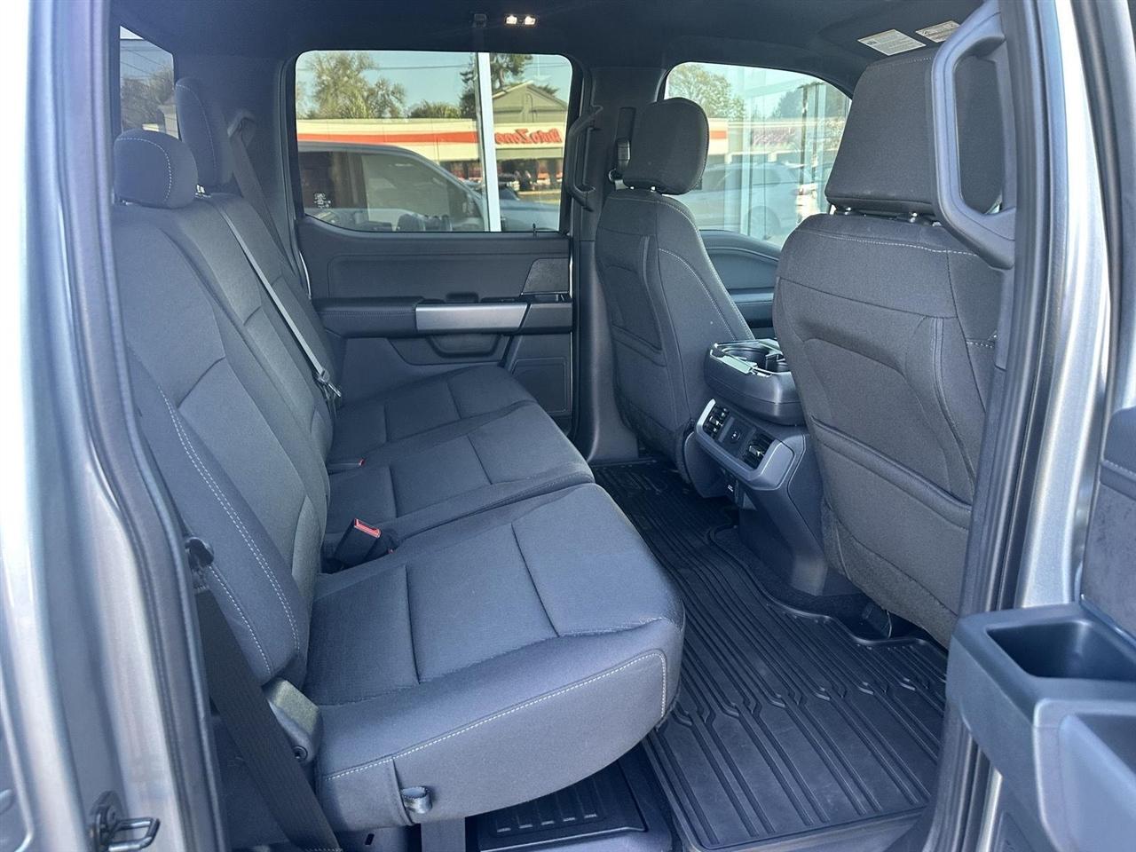 Ford F-150 XLT SuperCrew 4WD 2026