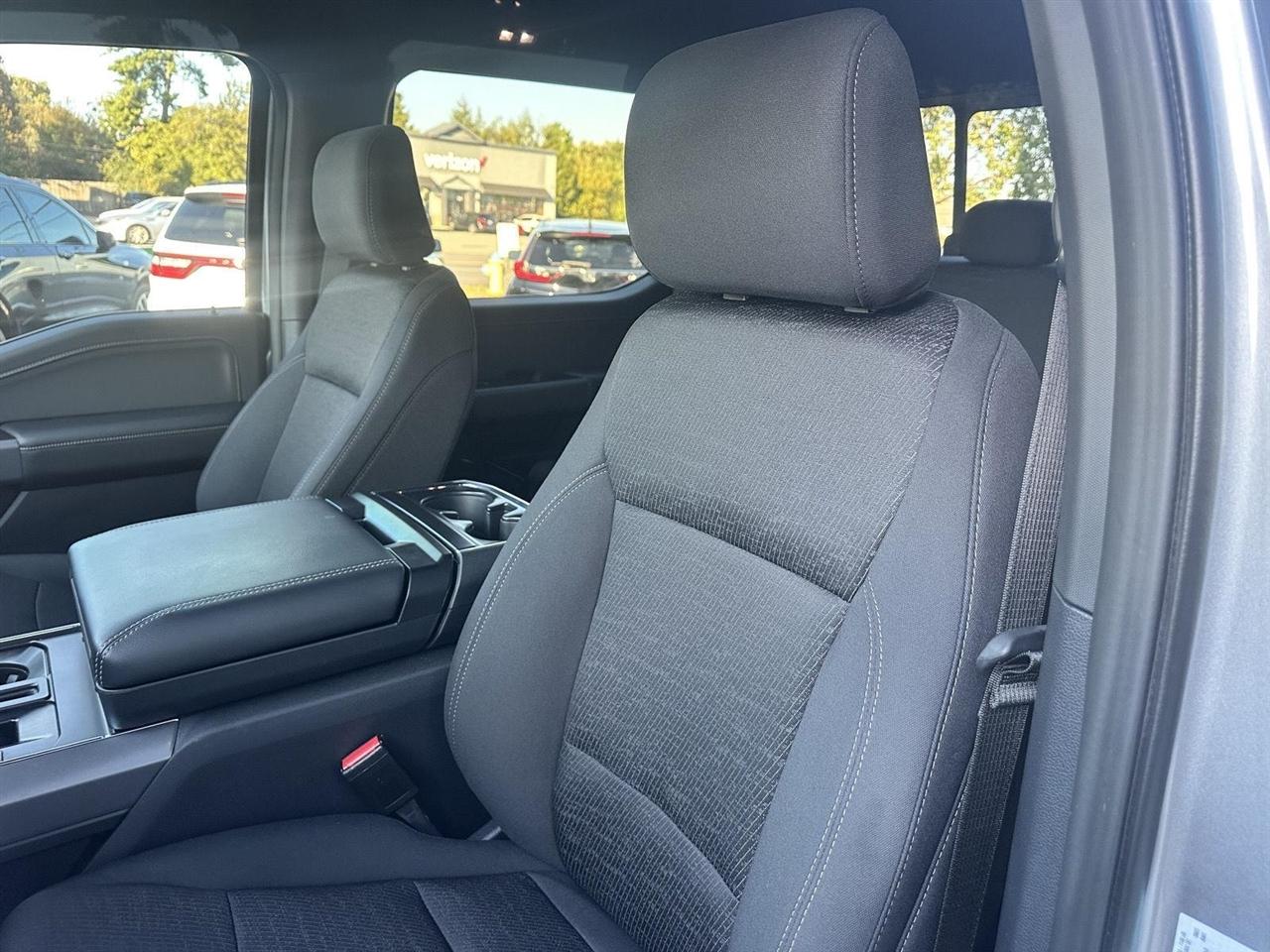 Ford F-150 XLT SuperCrew 4WD 2026