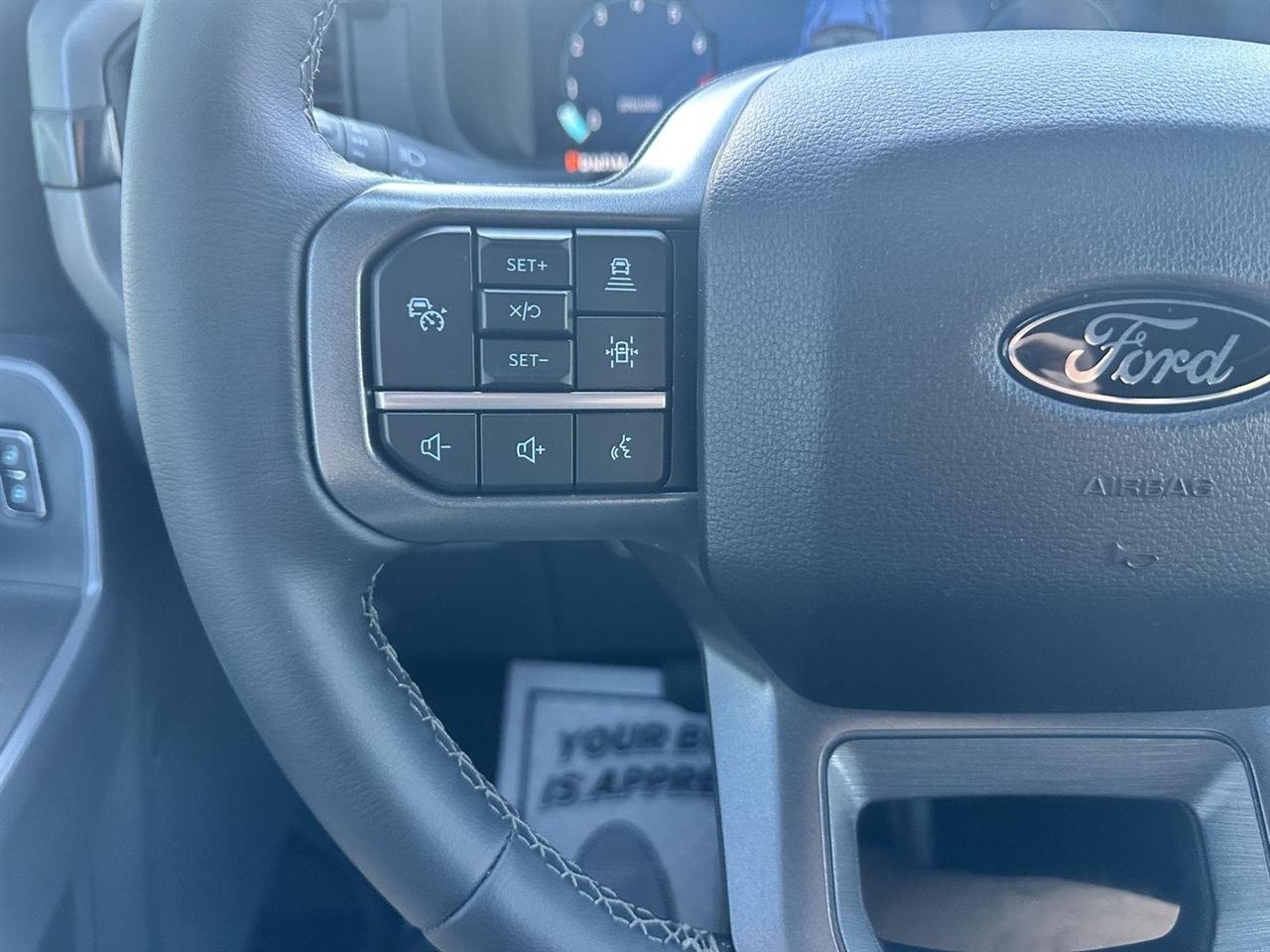 Ford F-150 XLT SuperCrew 4WD 2026