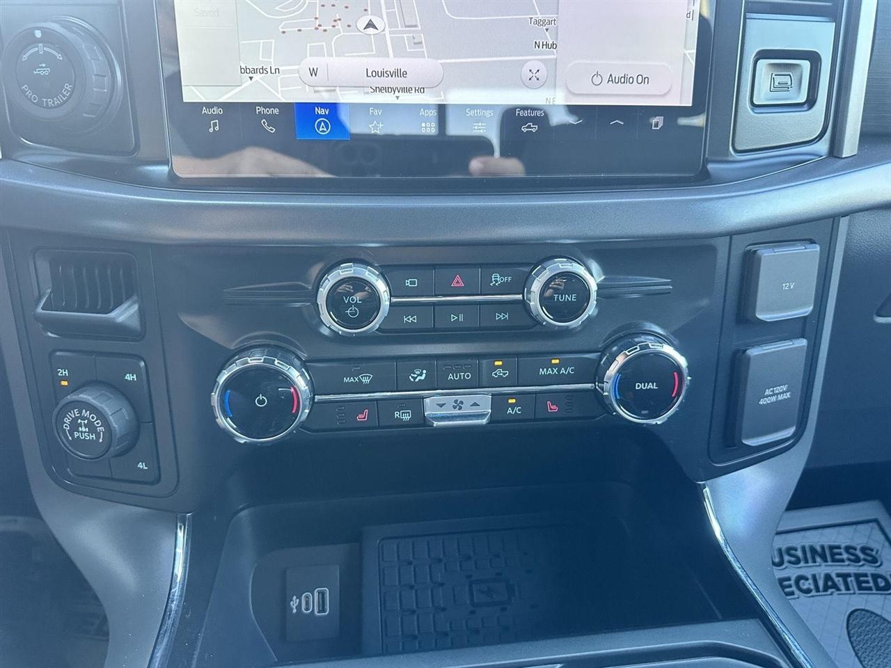 Ford F-150 XLT SuperCrew 4WD 2026